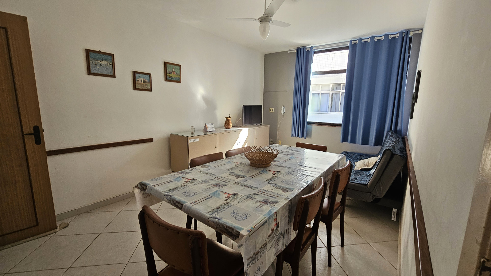 Apto 3 quarto / 5 minutos praia / Garagem Coberta — Centro, Cabo Frio